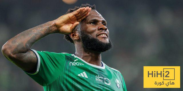 مدرب النصر السابق يُلاحق فرانك كيسيه