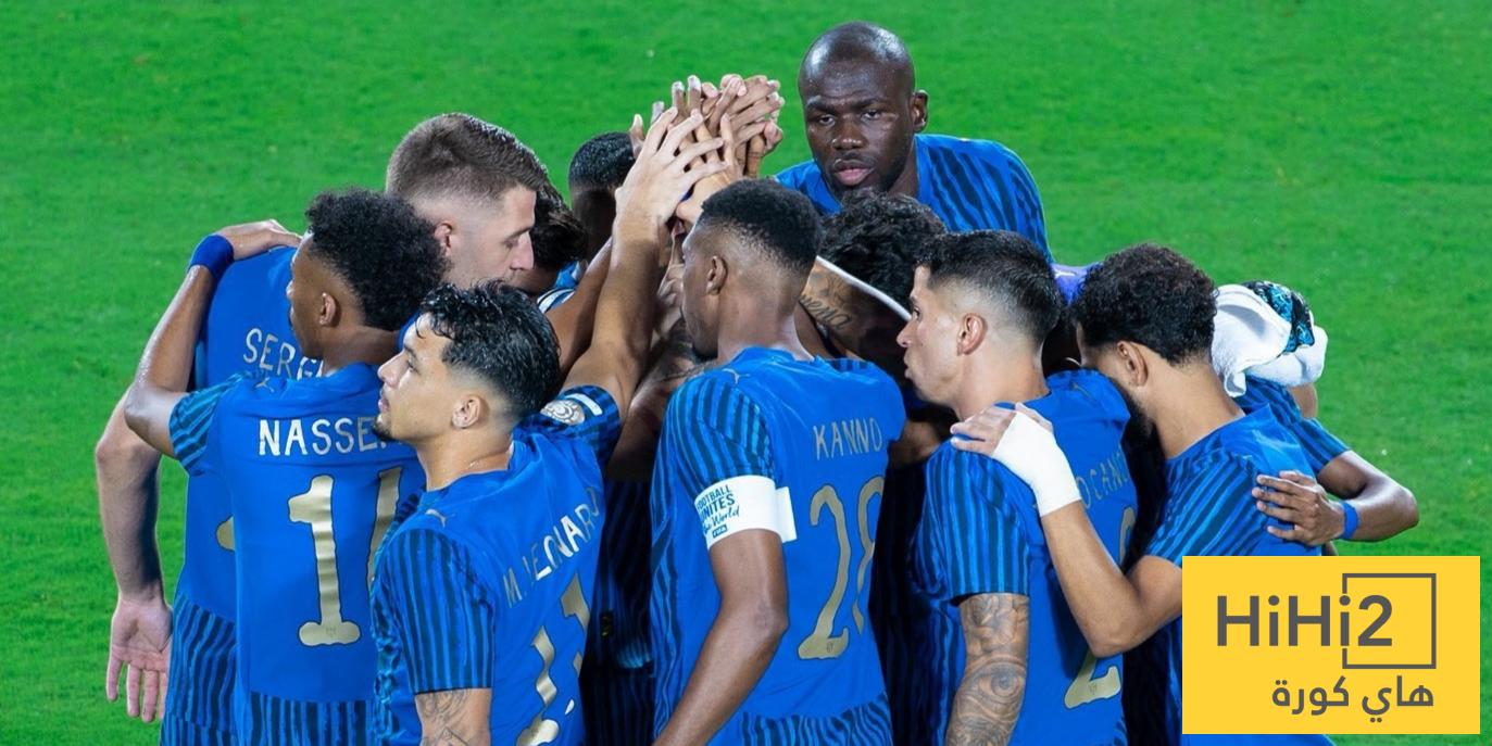 الهلال يحمي نجومه.. تمديد عقود الثلاثي المميز
