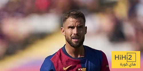إينيغو مارتينيز يكشف تفاصيل محادثته المؤثرة مع فليك قبل الرحيل عن برشلونة