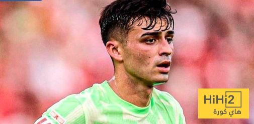 فيديو : هذا ساحر ام لاعب كرة …؟!