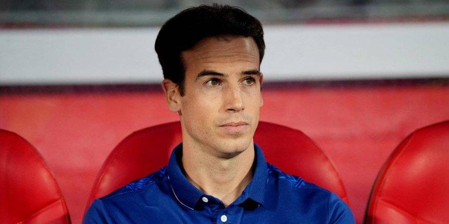 مدرب رايو فاليكانو يعلق على سوء أرضية الملعب قبل مباراة برشلونة