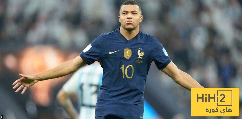 مبابي يواصل مطاردة التاريخ في منتخب فرنسا