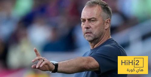 فليك يحذر من أزمة داخلية في برشلونة