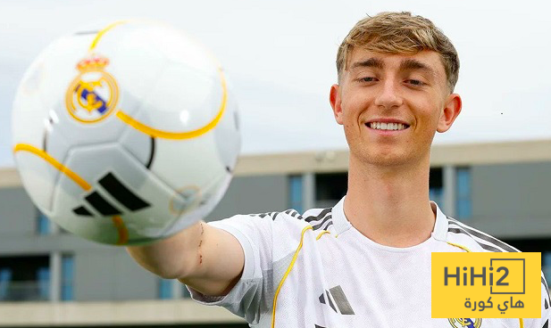 مدافع غبي …!