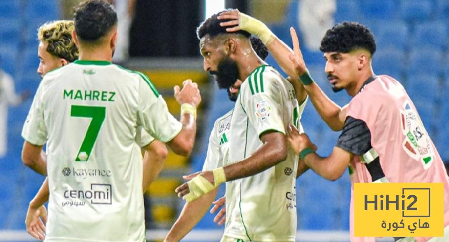 نجم الأهلي يتلقى توصية بالانتقال إلى الهلال !