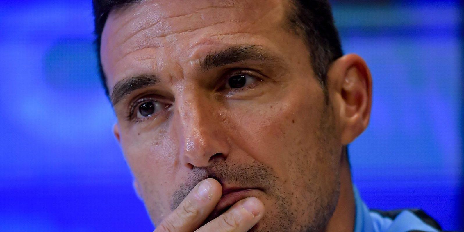 سكالوني يصدم ماستانتونو ونيكو باز