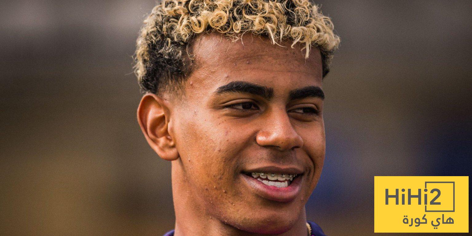 لاعب برشلونة السابق يكشف سر تعامل لامين يامال مع الانتقادات والضغوط