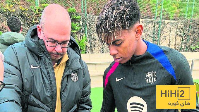 سبب امتناع لامين يامال عن توقيع قمصان برشلونة!