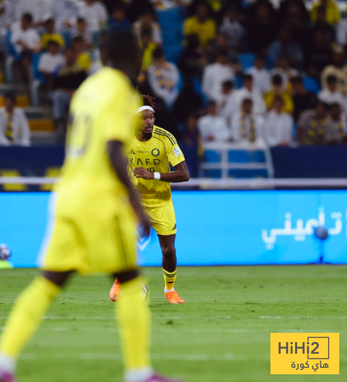 النصر يهزم الحزم بثنائية النصر يهزم الحزم بثنائية