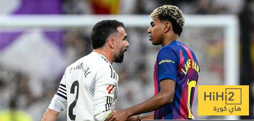 لاعبو برشلونة يلحقون بـ لامين ويلغون متابعة كارفخال