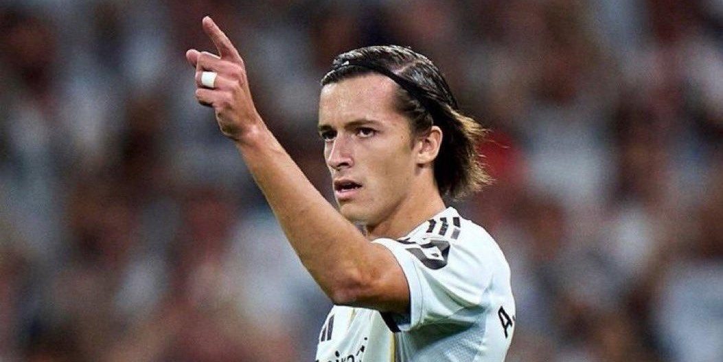 كاريراس يدون أول أهدافه مع ريال مدريد