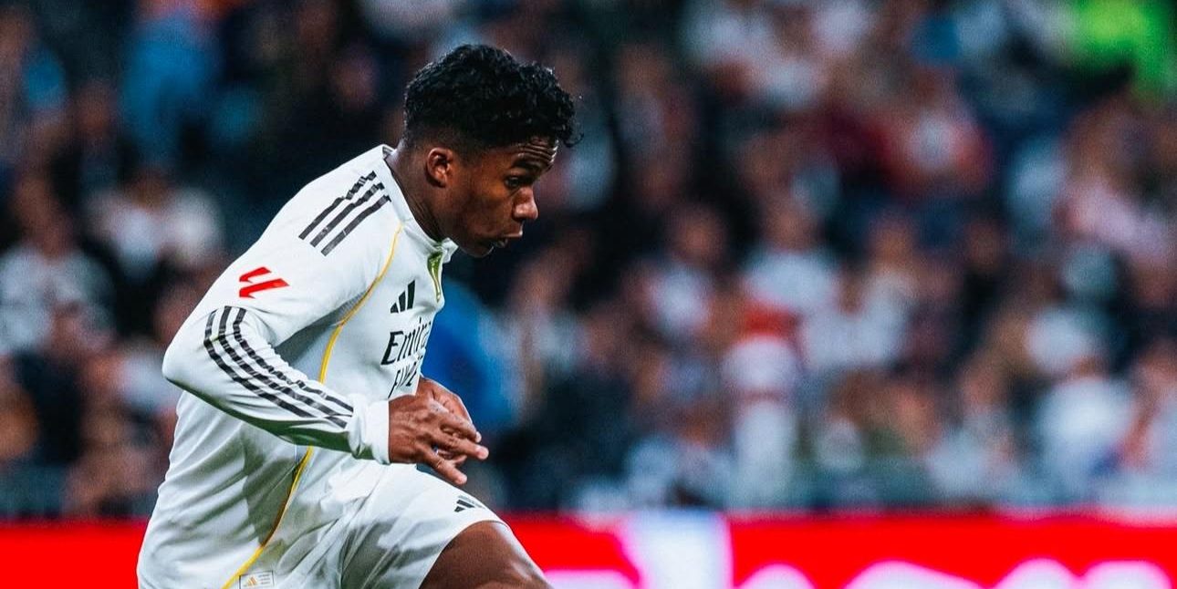 إندريك يجري محادثات مع مدرب ليون