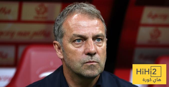 فليك لن يخاطر بلاعب برشلونة