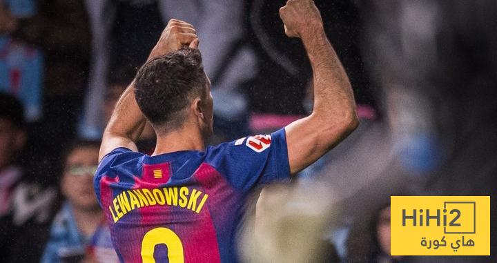 ليفاندوفسكي ثاني من يفعلها في تاريخ برشلونة !
