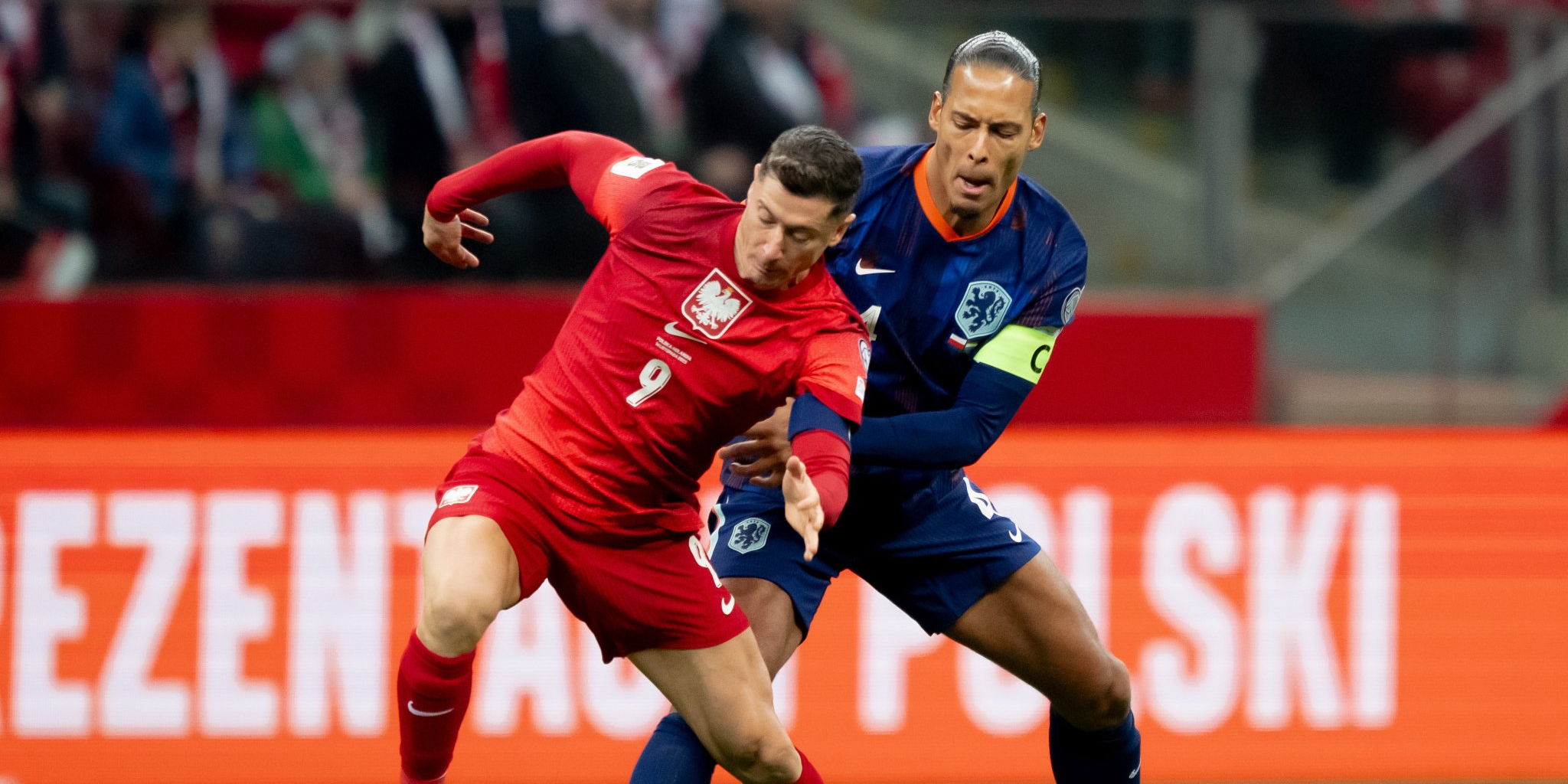 احصائيات الشوط الاول من مباراة هولندا و بولندا