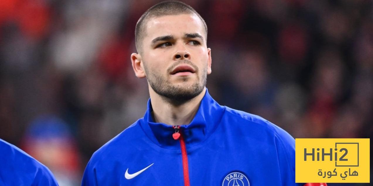 حارس باريس يثير الجدل في مباراة موناكو والسبب..؟