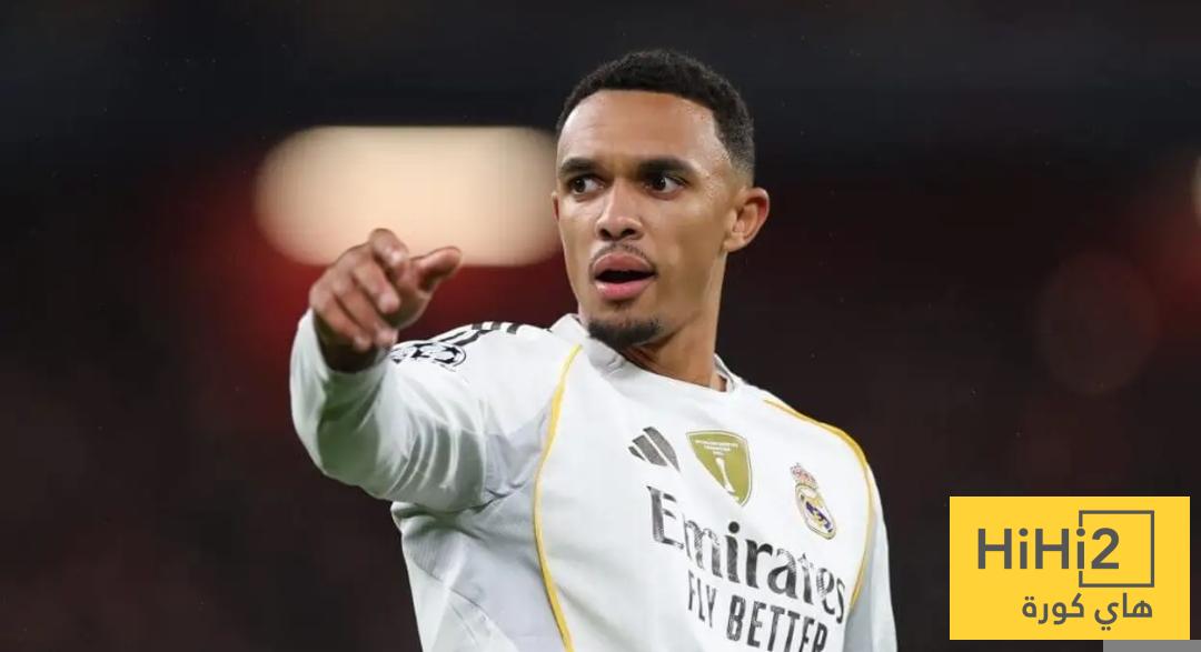 أول تعليق من أرنولد بعد إصابته