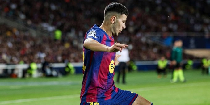 برشلونة يضرب بيتيس بالهدف الثالث