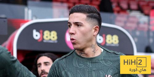 أرقام فيرنانديز أمام بورنموث