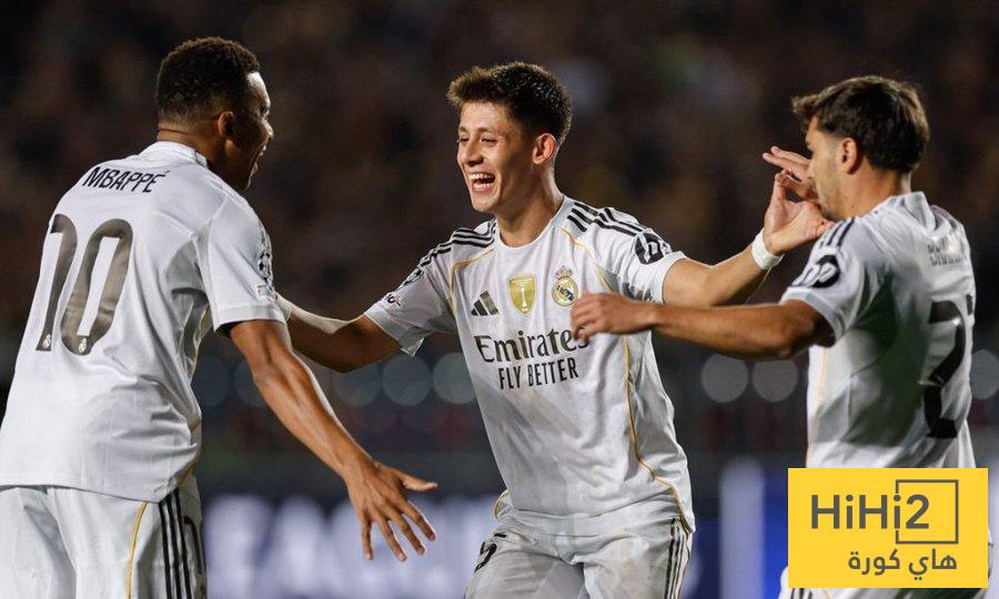 مكافأة الونسو للاعبي الريال بعد الفوز على ألافيس !