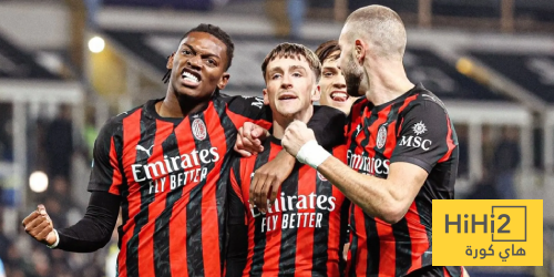 نجم ميلان يجدد تعاقده