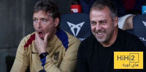 صور .. فليك ومساعده يصلان الى حفل عشاء نهاية العام