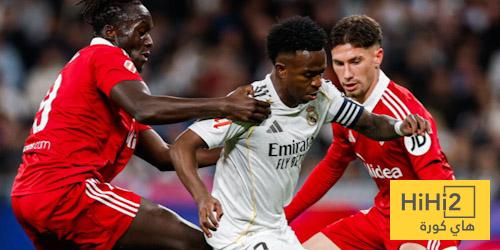 عين على فينيسيوس في مباراة إشبيلية