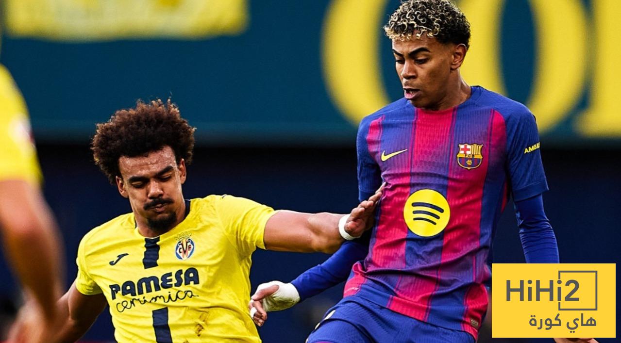 صورة : جمهور ريال مدريد يعترض على طرد لاعب فياريال لهذا السبب