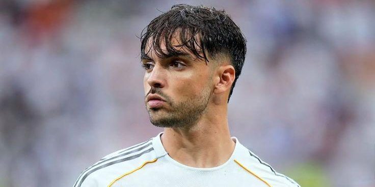 في الكورة : كيف يتعامل راؤول أسينسيو مع الانتقادات