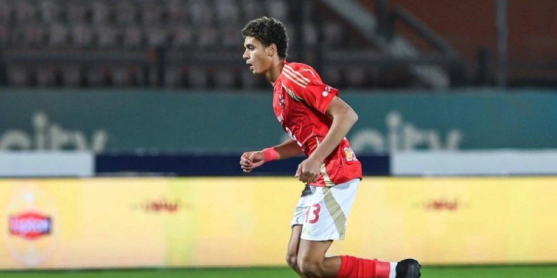 ماذا طلب الأهلي المصري للاستغناء عن مهاجمه لبرشلونة؟