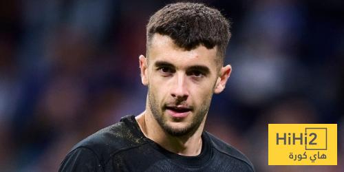 لاعب اسبانيول ينصح جماهير فريقه بالحذر قبل قدوم خوان غارسيا