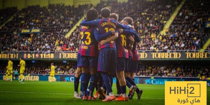 كم لاعب سجل مع برشلونة هذا الموسم؟