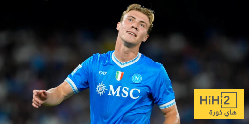 نابولي يقرر شراء هويلوند