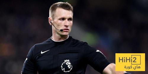 أرقام خاصة بحكم مباراة السيتي وبرايتون