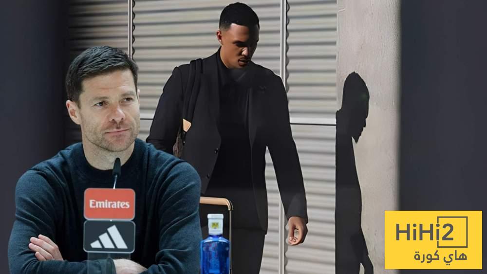 “ستسافر لكنك لن تلعب”.. تشابي ألونسو يصدم ألكسندر-أرنولد