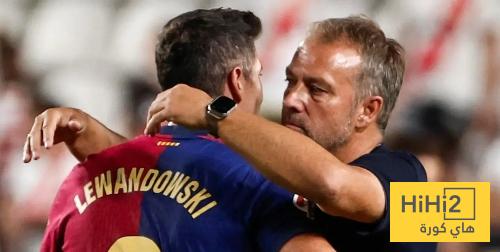 ماذا قال فليك عن مستقبل ليفاندوفسكي مع برشلونة ؟