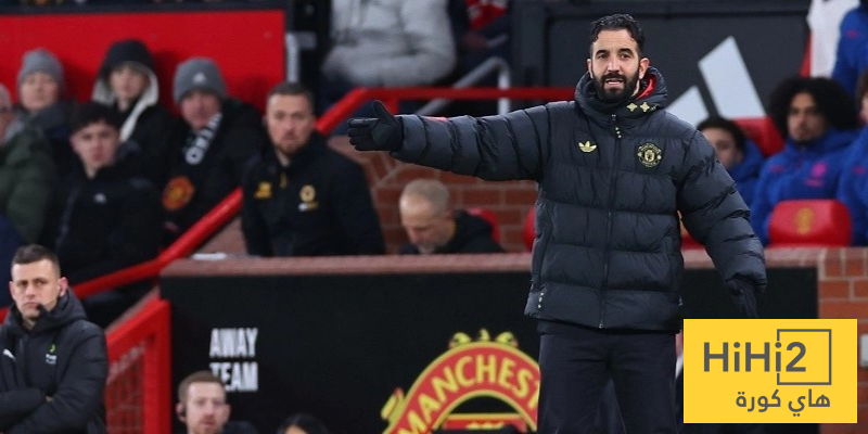 أسطورة برشلونة جاهز لخلافة أموريم في مانشستر يونايتد