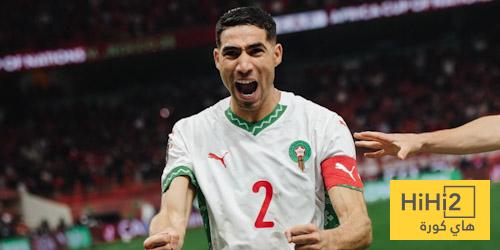 عين على حكيمي في مباراة الكاميرون