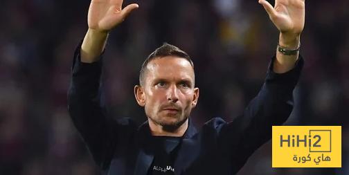 بيب ليندرز يشيد بلاعبي اكاديمية مانشستر سيتي