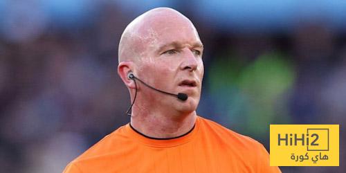 أرقام خاصة بحكم مباراة تشيلسي وأرسنال أرقام خاصة بحكم مباراة تشيلسي وأرسنال