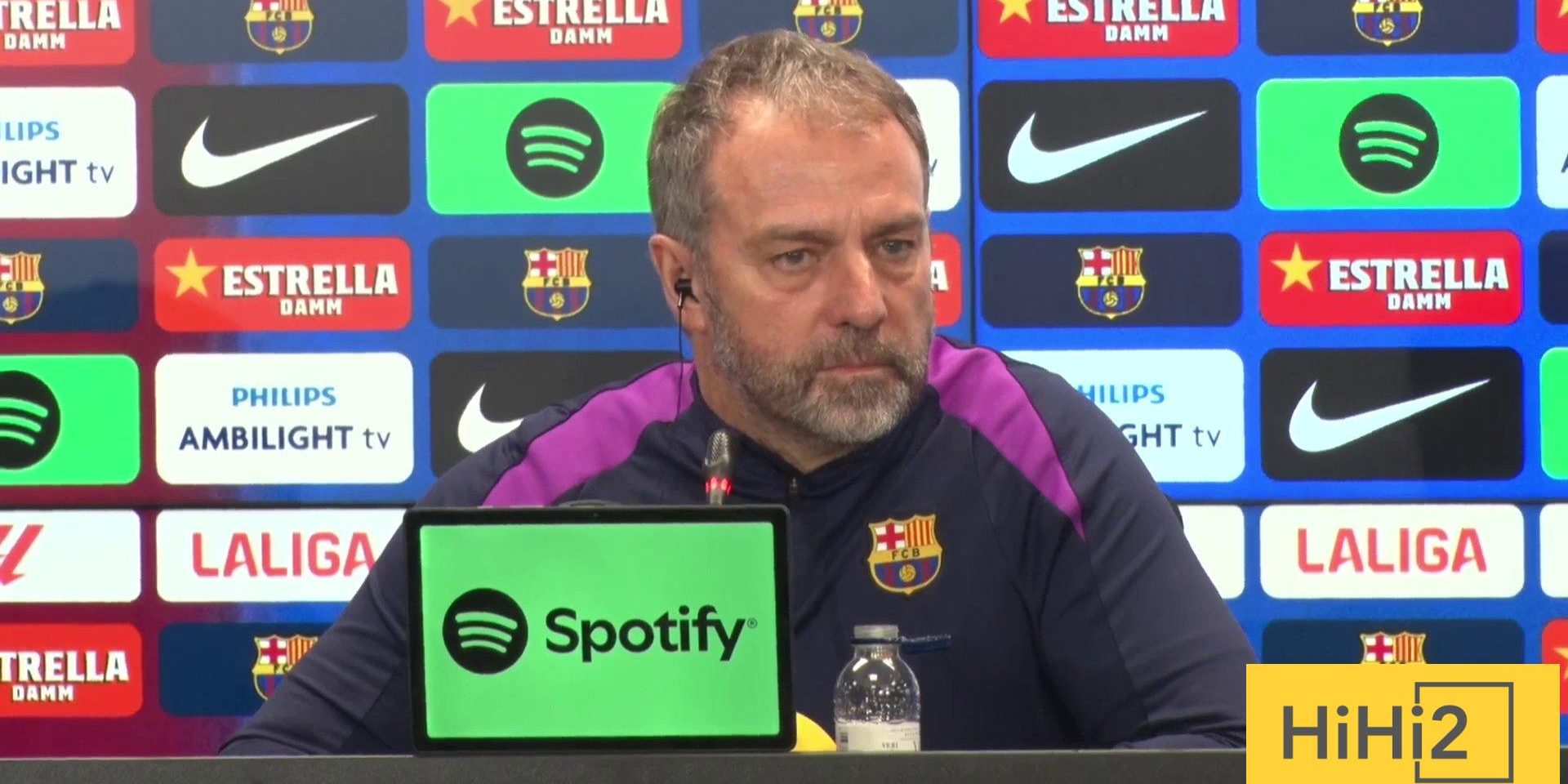 ماذا قال فليك عن المنافسة النارية بين ليفاندوفسكي وفيران توريس؟