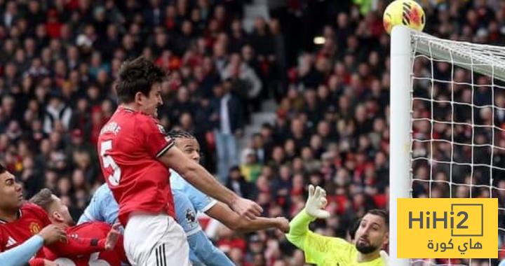 مانشستر يونايتد يفوز على السيتي بهدفين في الدوري الانجليزي