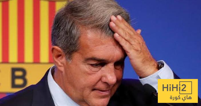 ادارة لابورتا تتوسل لهذا اللاعب بطلب غريب جدا ادارة لابورتا تتوسل لهذا اللاعب بطلب غريب جدا