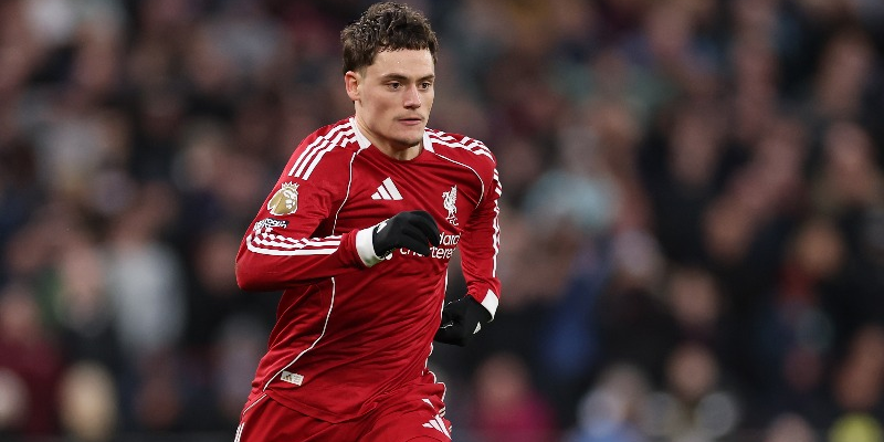 الرسم التكتيكي لتشكيلة ليفربول ضد مارسيليا