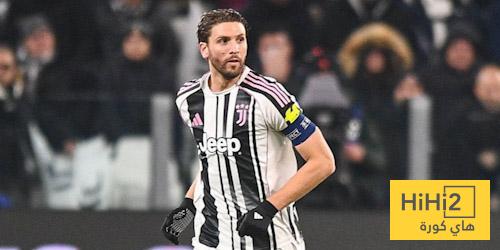 عين على لوكاتيلي في مباراة بنفيكا