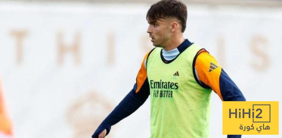 أسينسيو يقترب من فياريال