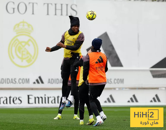 صور .. تدريبات ريال مدريد اليوم استعدادا للقاء فالنسيا 16 صور .. تدريبات ريال مدريد اليوم استعدادا للقاء فالنسيا 15