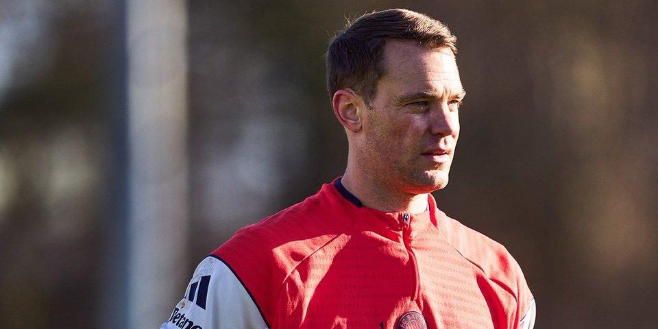 بايرن ميونخ يقدم عرضا لتمديد عقد مانويل نوير