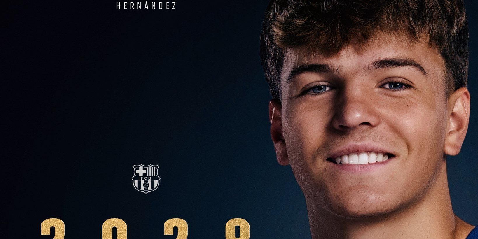 رسميًا.. برشلونة يجدد عقد لاعبه حتى 2028