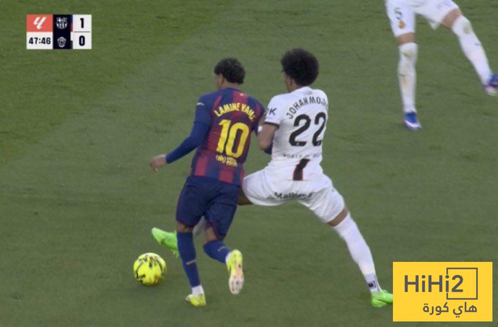 صور – فضيحة تحكيمية جديدة في لقاء برشلونة ومايوركا